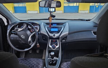 Hyundai Elantra V, 2011 год, 710 000 рублей, 22 фотография