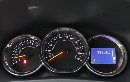 Renault Sandero II рестайлинг, 2017 год, 899 000 рублей, 16 фотография