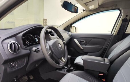 Renault Sandero II рестайлинг, 2017 год, 899 000 рублей, 20 фотография