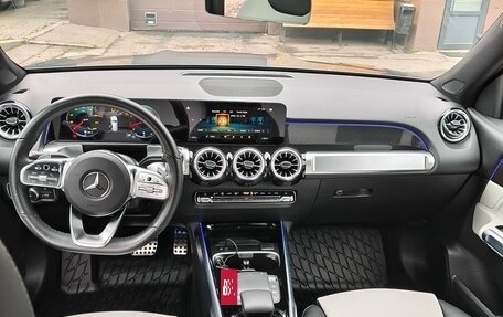 Mercedes-Benz GLB, 2022 год, 3 890 000 рублей, 5 фотография