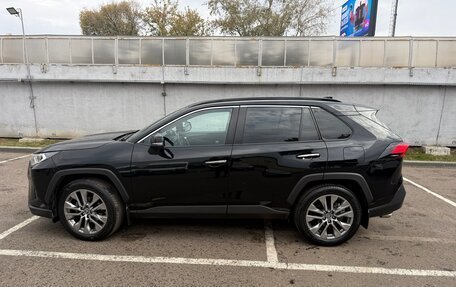 Toyota RAV4, 2021 год, 4 700 000 рублей, 6 фотография