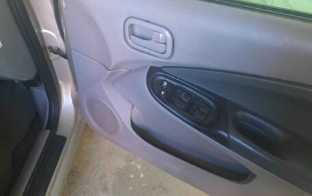 Nissan Sunny N16, 2001 год, 305 000 рублей, 5 фотография