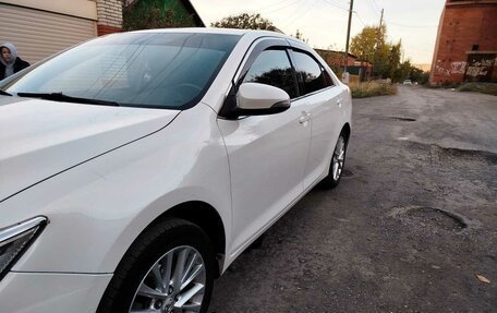 Toyota Camry, 2015 год, 1 790 000 рублей, 6 фотография