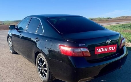 Toyota Camry, 2007 год, 930 000 рублей, 2 фотография
