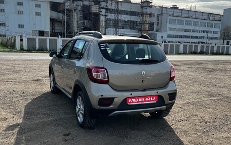 Renault Sandero II рестайлинг, 2018 год, 800 000 рублей, 1 фотография