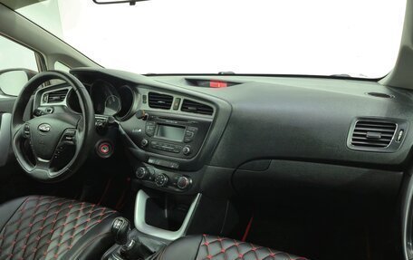 KIA cee'd III, 2014 год, 980 000 рублей, 12 фотография