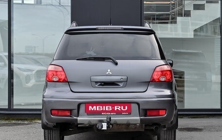 Mitsubishi Outlander III рестайлинг 3, 2007 год, 730 000 рублей, 5 фотография