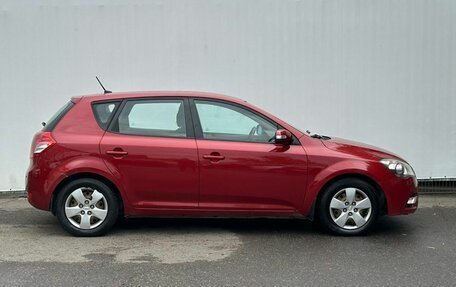 KIA cee'd I рестайлинг, 2010 год, 680 000 рублей, 4 фотография