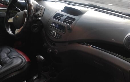 Chevrolet Spark III, 2012 год, 550 000 рублей, 3 фотография