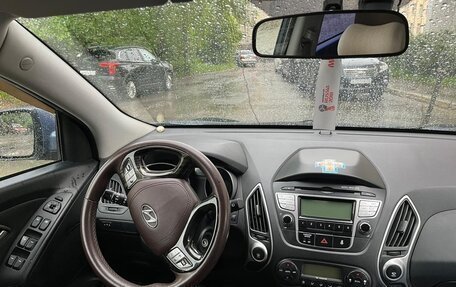 Hyundai ix35 I рестайлинг, 2012 год, 1 200 000 рублей, 12 фотография