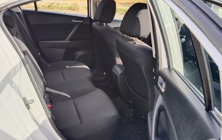 Mazda 3, 2012 год, 800 000 рублей, 7 фотография