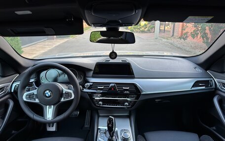 BMW 5 серия, 2018 год, 3 650 000 рублей, 20 фотография
