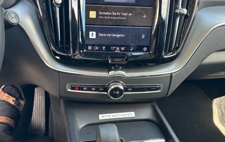 Volvo XC60 II, 2022 год, 3 170 602 рублей, 7 фотография