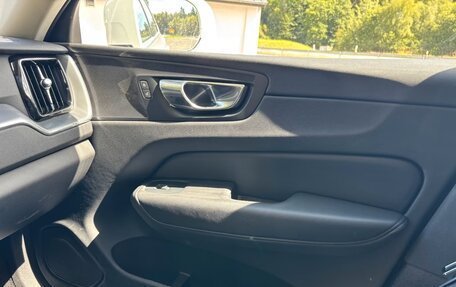 Volvo XC60 II, 2022 год, 3 170 602 рублей, 17 фотография