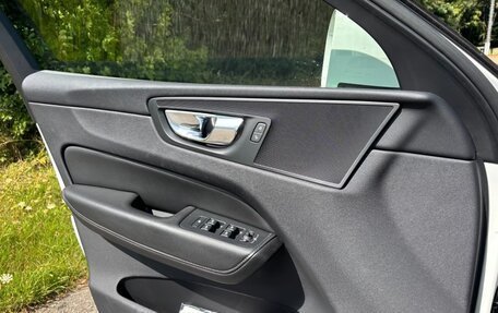 Volvo XC60 II, 2022 год, 3 170 602 рублей, 16 фотография