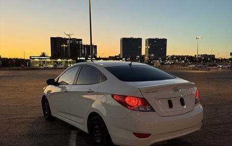 Hyundai Solaris II рестайлинг, 2014 год, 1 050 000 рублей, 6 фотография