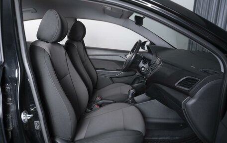 Hyundai Solaris II рестайлинг, 2017 год, 1 194 000 рублей, 8 фотография