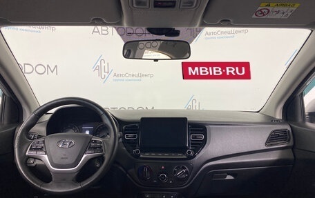 Hyundai Solaris II рестайлинг, 2021 год, 1 365 000 рублей, 7 фотография