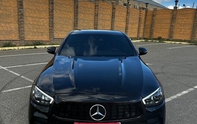 Mercedes-Benz E-Класс, 2019 год, 3 000 000 рублей, 1 фотография