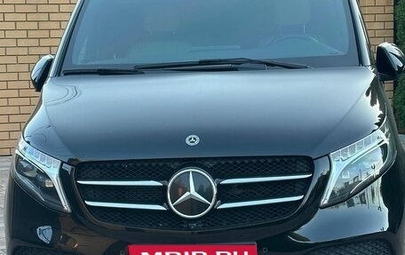 Mercedes-Benz V-Класс, 2021 год, 12 000 000 рублей, 3 фотография