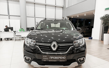 Renault Sandero II рестайлинг, 2021 год, 1 377 000 рублей, 2 фотография