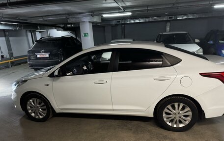 Hyundai Solaris II рестайлинг, 2017 год, 1 450 000 рублей, 2 фотография
