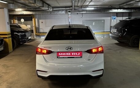 Hyundai Solaris II рестайлинг, 2017 год, 1 450 000 рублей, 3 фотография