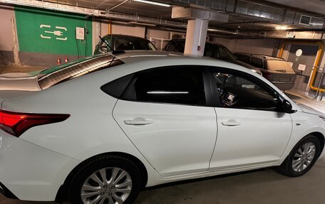 Hyundai Solaris II рестайлинг, 2017 год, 1 450 000 рублей, 9 фотография