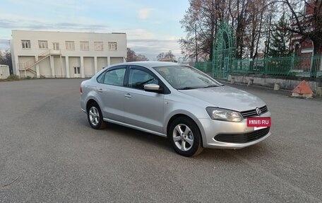 Volkswagen Polo VI (EU Market), 2014 год, 750 000 рублей, 2 фотография
