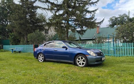 Nissan Skyline, 2003 год, 525 000 рублей, 3 фотография