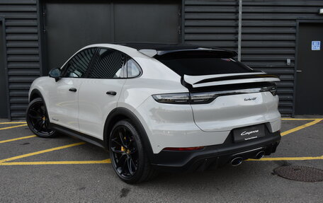 Porsche Cayenne III, 2022 год, 18 990 000 рублей, 6 фотография