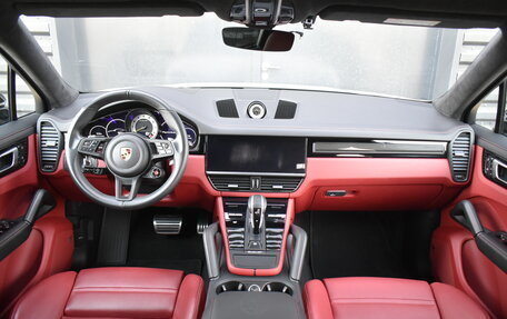 Porsche Cayenne III, 2022 год, 18 990 000 рублей, 12 фотография