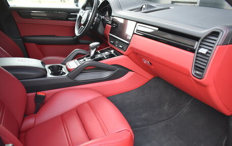 Porsche Cayenne III, 2022 год, 18 990 000 рублей, 15 фотография