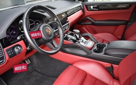 Porsche Cayenne III, 2022 год, 18 990 000 рублей, 14 фотография