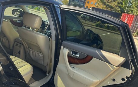 Infiniti FX II, 2012 год, 2 050 000 рублей, 21 фотография