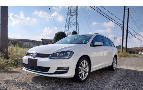 Volkswagen Golf VIII, 2022 год, 1 850 000 рублей, 3 фотография