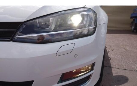Volkswagen Golf VIII, 2022 год, 1 850 000 рублей, 4 фотография