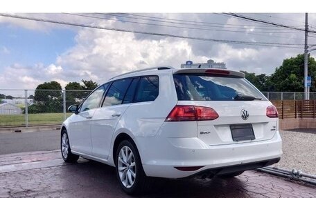 Volkswagen Golf VIII, 2022 год, 1 850 000 рублей, 6 фотография