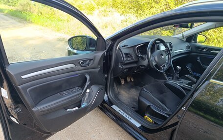 Renault Megane IV, 2016 год, 1 370 000 рублей, 6 фотография