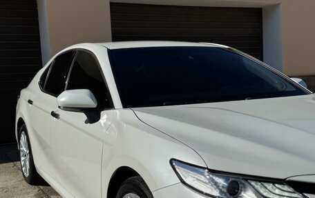 Toyota Camry, 2018 год, 2 885 000 рублей, 8 фотография
