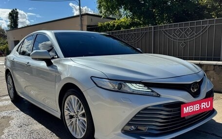 Toyota Camry, 2018 год, 2 885 000 рублей, 7 фотография