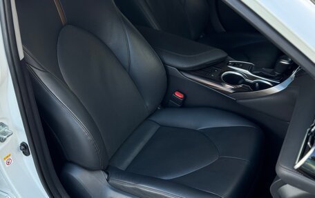 Toyota Camry, 2018 год, 2 885 000 рублей, 21 фотография