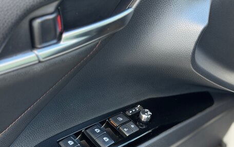 Toyota Camry, 2018 год, 2 885 000 рублей, 27 фотография