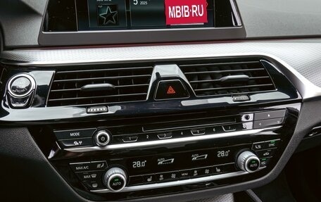 BMW 5 серия, 2018 год, 4 100 000 рублей, 15 фотография
