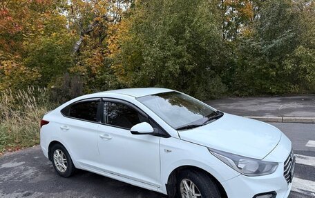 Hyundai Solaris II рестайлинг, 2017 год, 770 000 рублей, 4 фотография