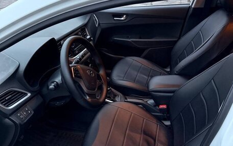 Hyundai Solaris II рестайлинг, 2017 год, 770 000 рублей, 6 фотография