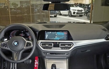 BMW 3 серия, 2019 год, 4 350 000 рублей, 8 фотография