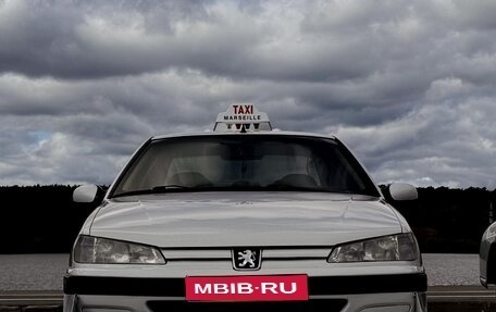 Peugeot 406 I, 1998 год, 1 350 000 рублей, 1 фотография