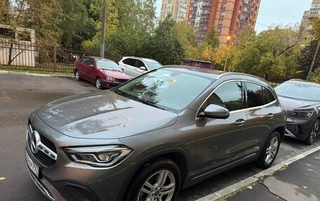 Mercedes-Benz GLA, 2020 год, 4 600 000 рублей, 4 фотография