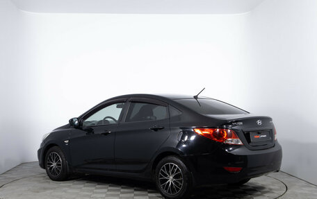 Hyundai Solaris II рестайлинг, 2011 год, 680 000 рублей, 7 фотография